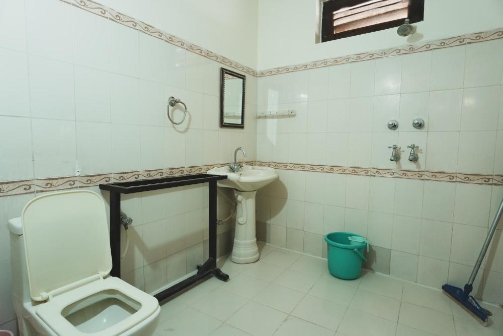 Room image 5